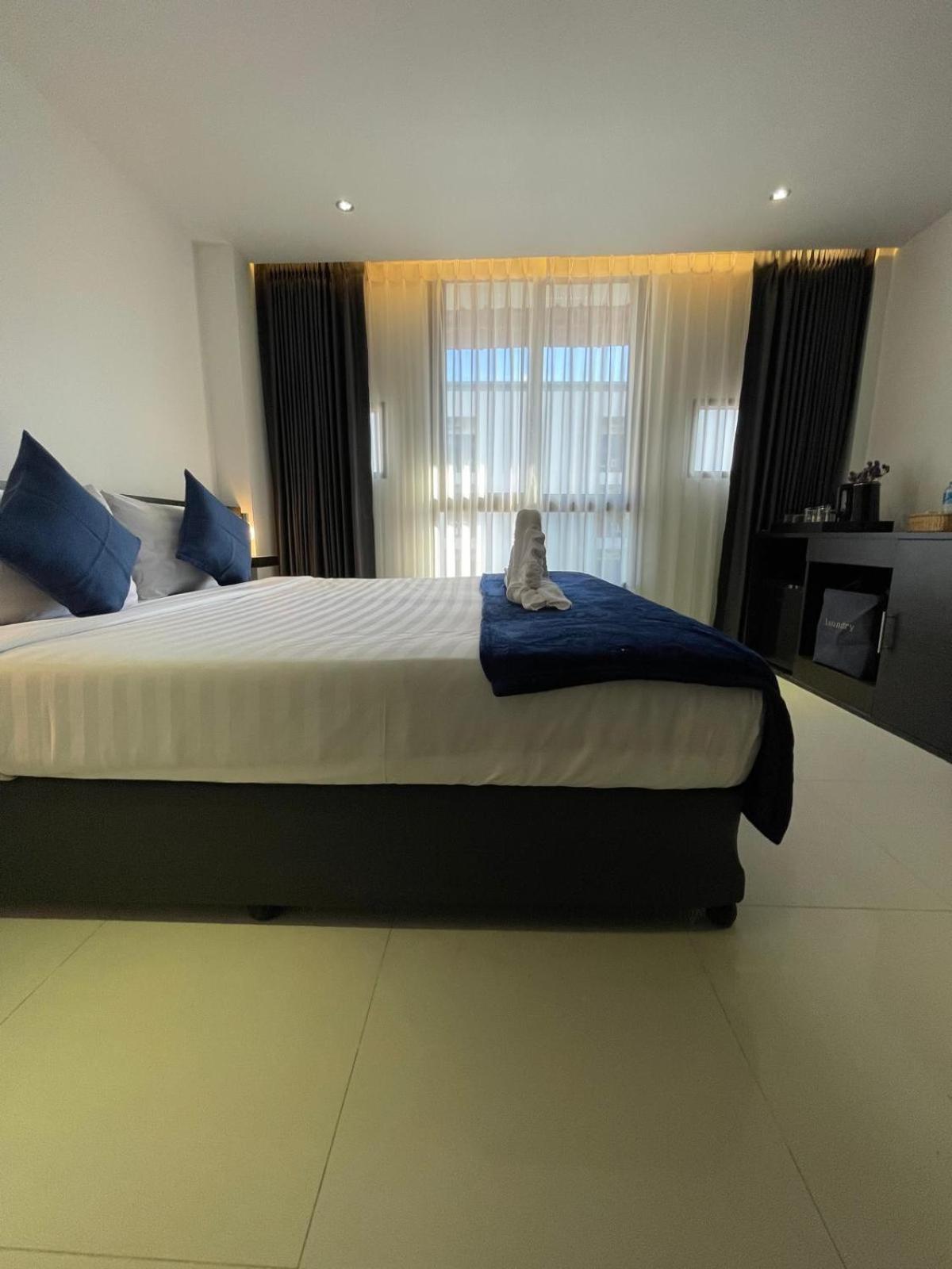 Bh Cozy Paradise Patong Exteriör bild