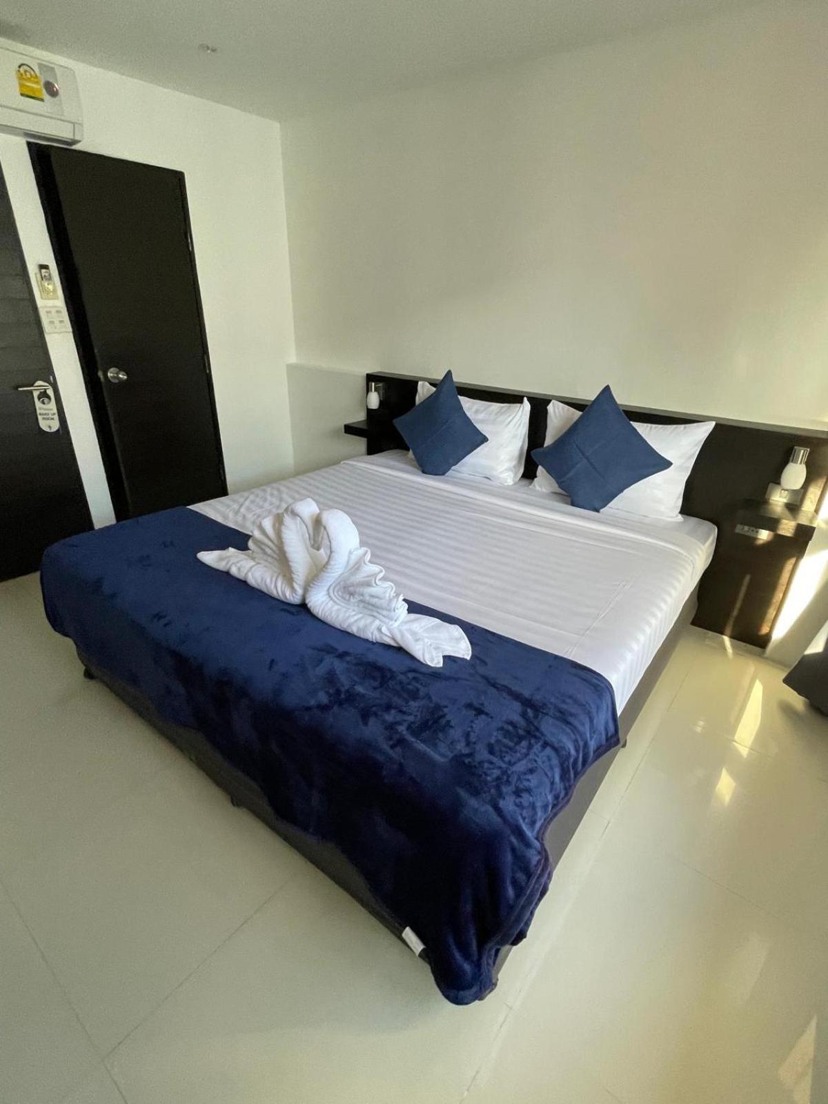 Bh Cozy Paradise Patong Exteriör bild