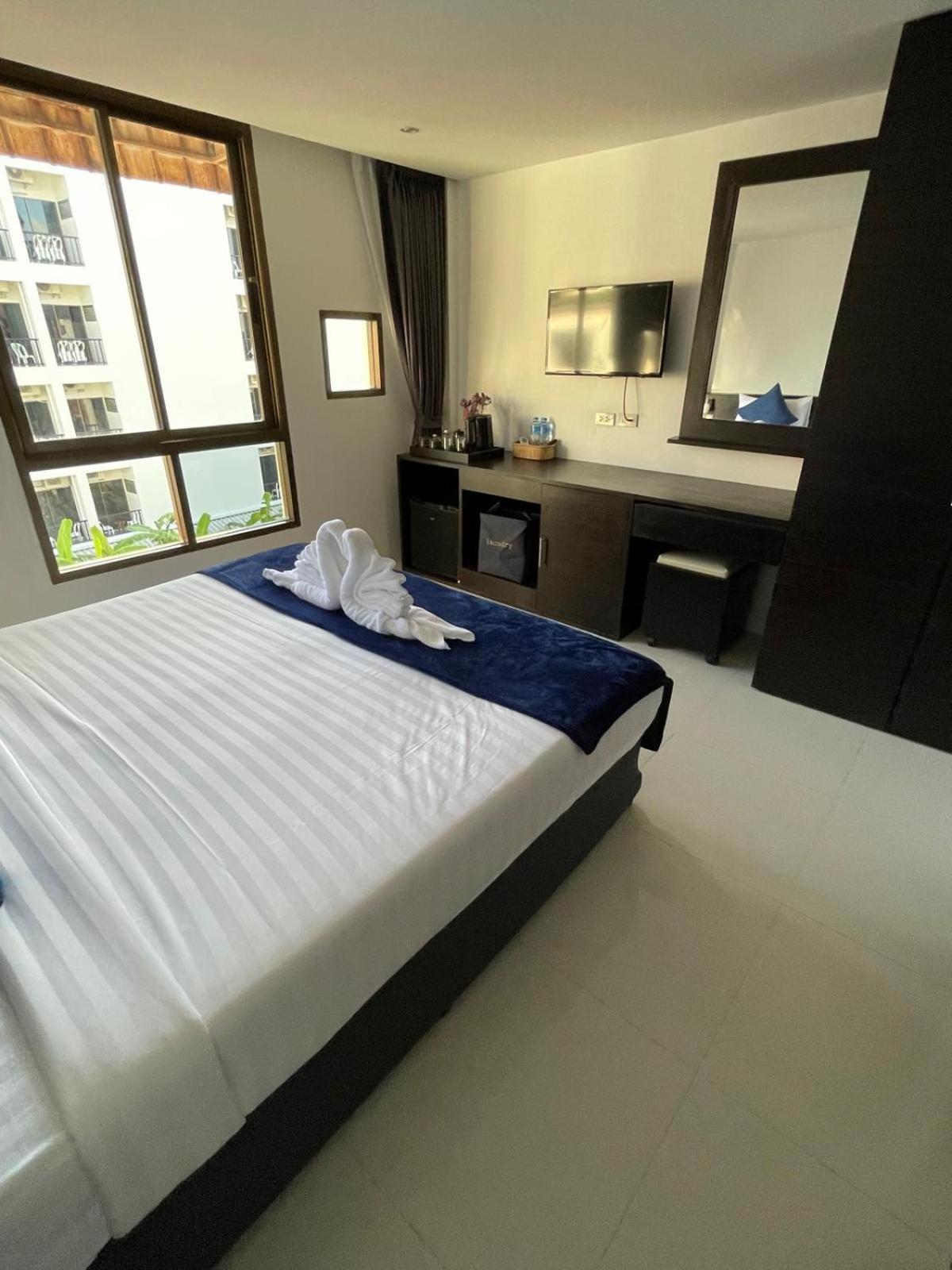 Bh Cozy Paradise Patong Exteriör bild