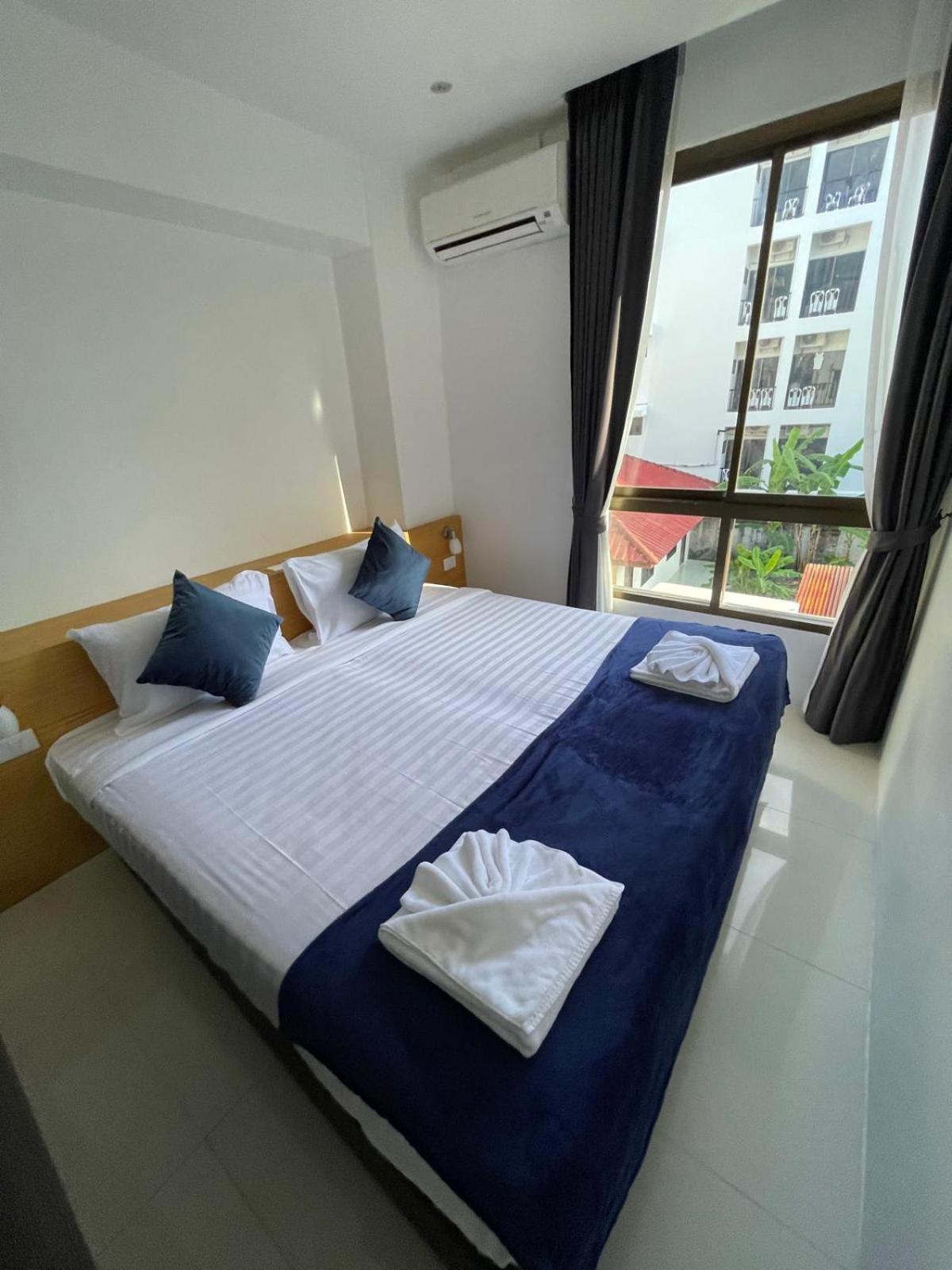 Bh Cozy Paradise Patong Exteriör bild