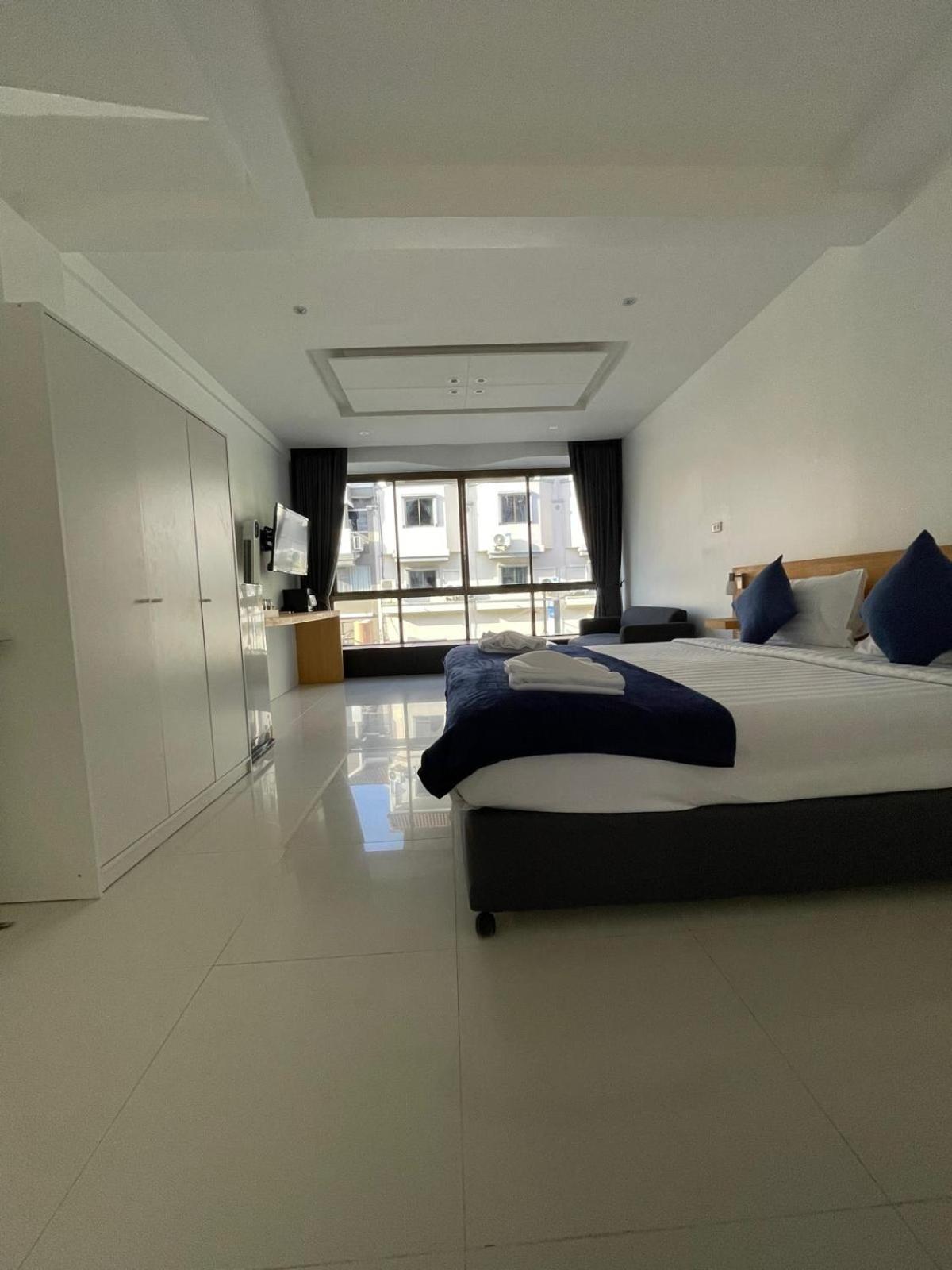 Bh Cozy Paradise Patong Exteriör bild