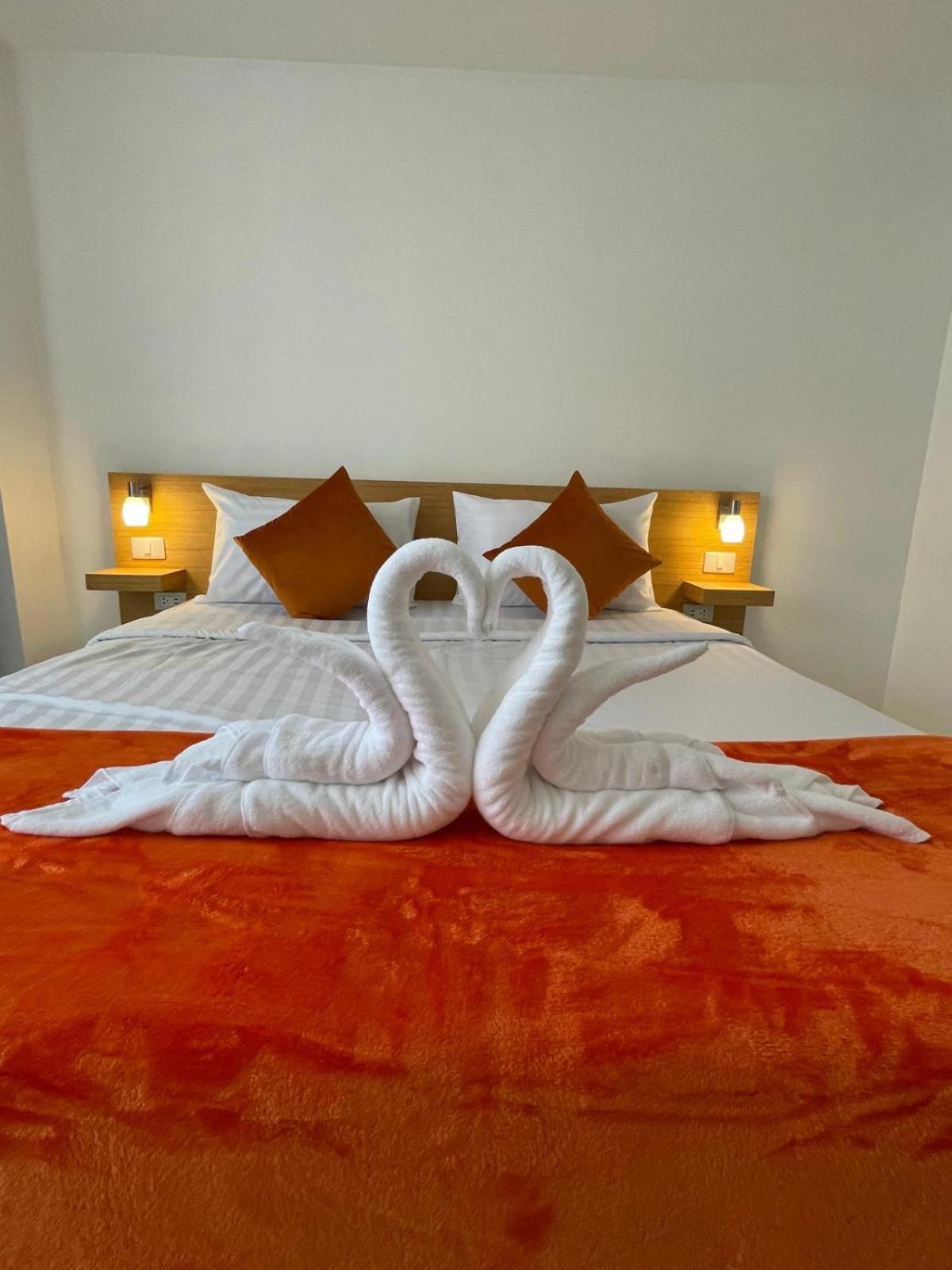Bh Cozy Paradise Patong Exteriör bild