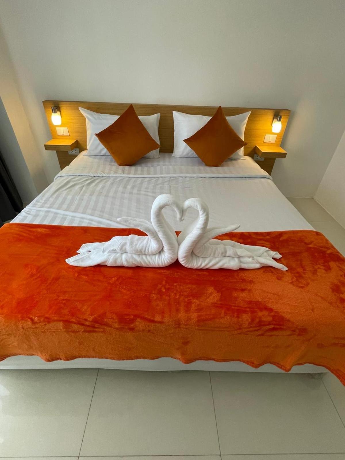 Bh Cozy Paradise Patong Exteriör bild